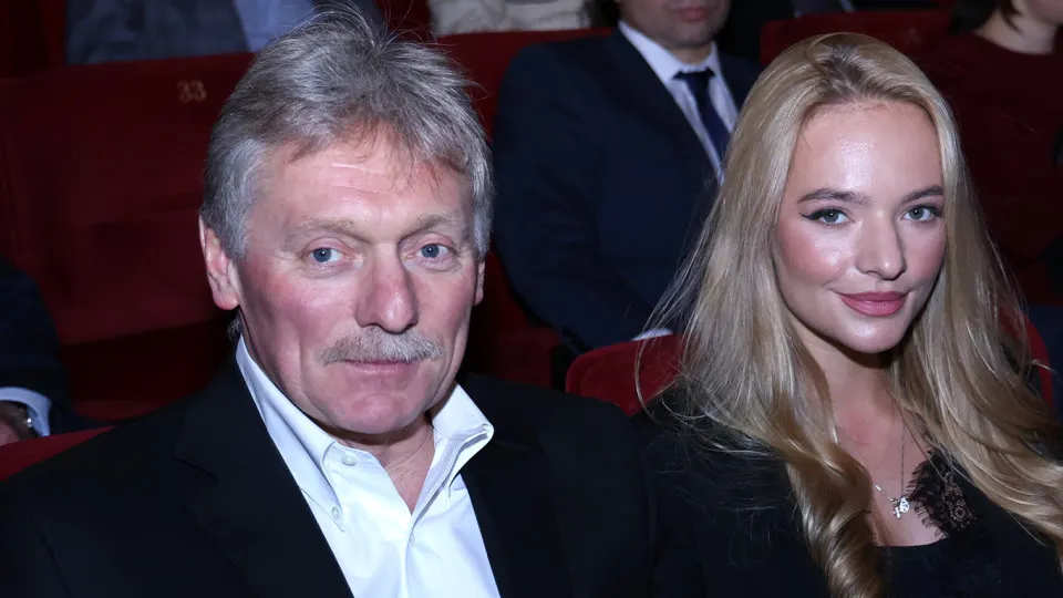 Организатор крупных деловых мероприятий Centrum Moscow, совладельцем которого является Елизавета Пескова, завершил 2025 год с рекордными убытками более 400 млн рублей на фоне падения выручки, роста расходов и судебных исков, что отражает общее ухудшение условий для российского бизнеса.