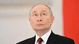 Владимир Путин заявил, что вся страна должна работать на фронт, как во время Великой Отечественной войны, и пообещал добиться всех целей СВО, продолжая создание «зоны безопасности» на границе с Украиной на фоне подготовок к возможной новой волне частичной мобилизации.