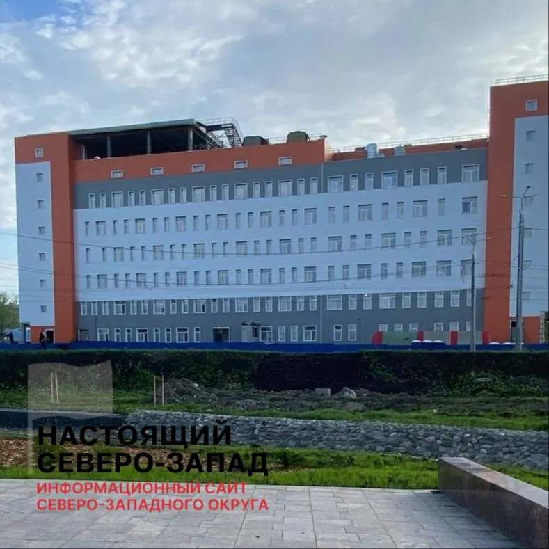 Работники подрядной компании сообщают о задержках выплат уже три месяца; 11 человек обратились в Следственный комитет. Фирма находится в процедуре банкротства и участвует в десятках арбитражных дел.