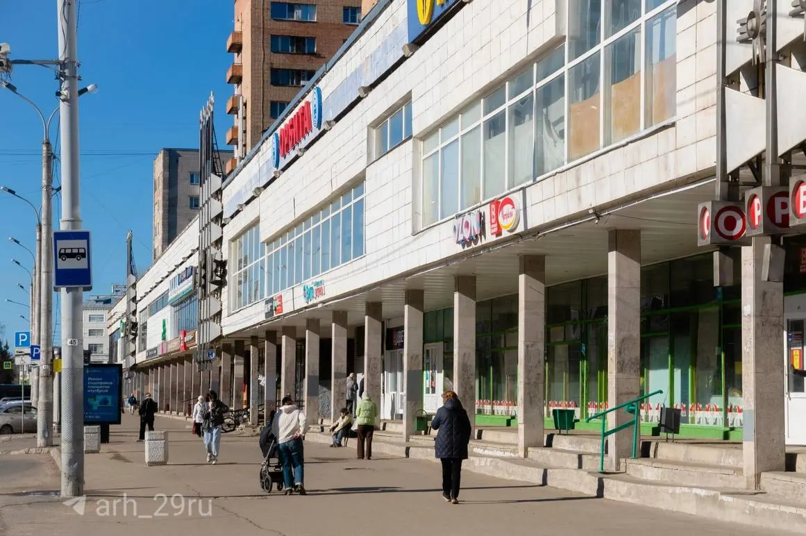 Тёплый день: температура в Поморье +8…+13°, местами до +18°. Возможны кратковременные дожди, ветер западный 2–7 м/с, порывы до 12 м/с (по данным Северного УГМС).