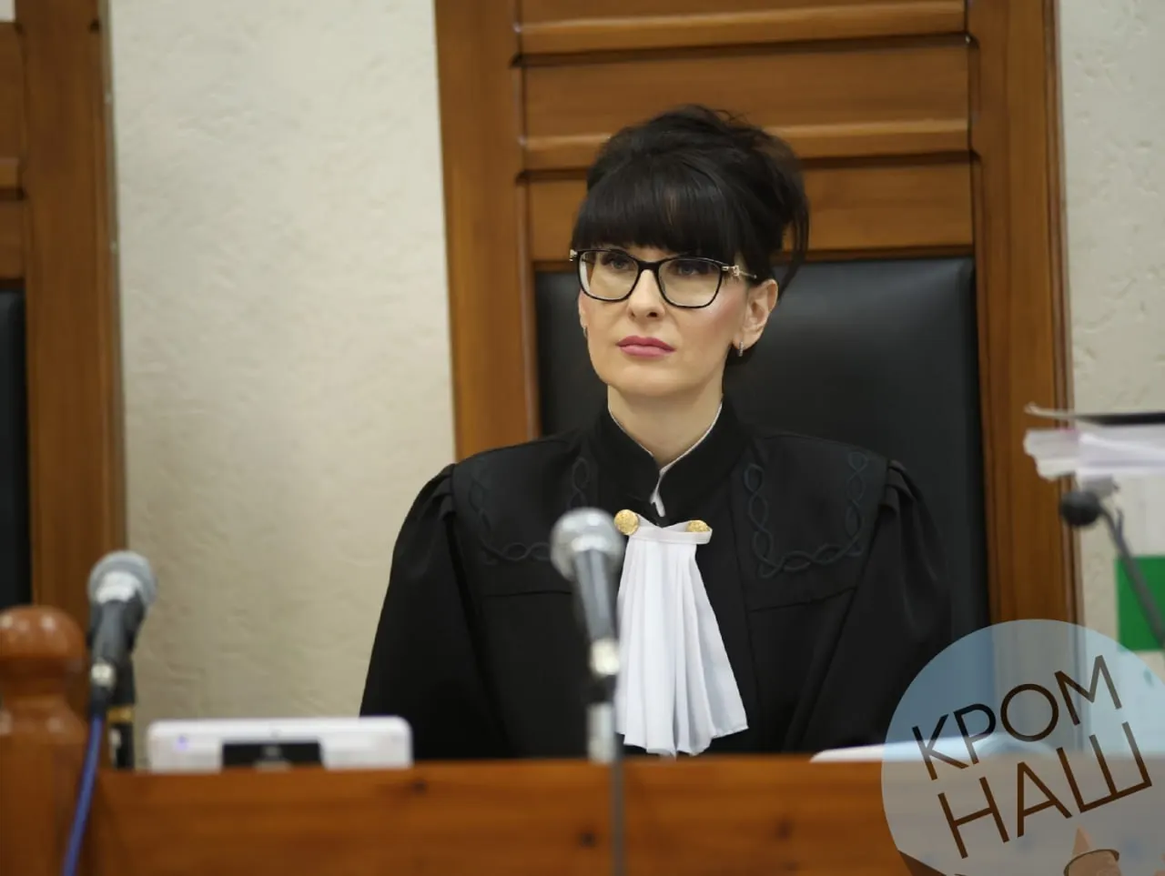 Квалификационная коллегия судей Псковской области рекомендовала Ирину Васильеву на шестилетний срок в качестве председателя Псковского городского суда. Ранее она рассматривала апелляцию Льва Шлосберга и сейчас ведёт дело экс-ректора ПсковГУ.