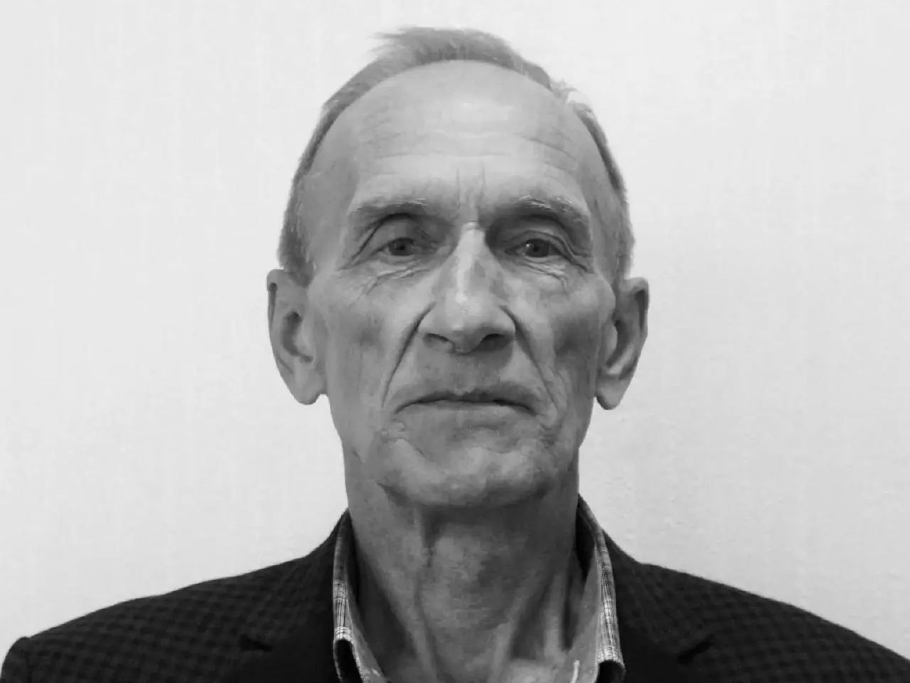 Преподаватель Рязанского государственного университета Сергей Мурзин скончался после продолжительной болезни. Прощание состоится 30 мая в храме на Новосёлов.