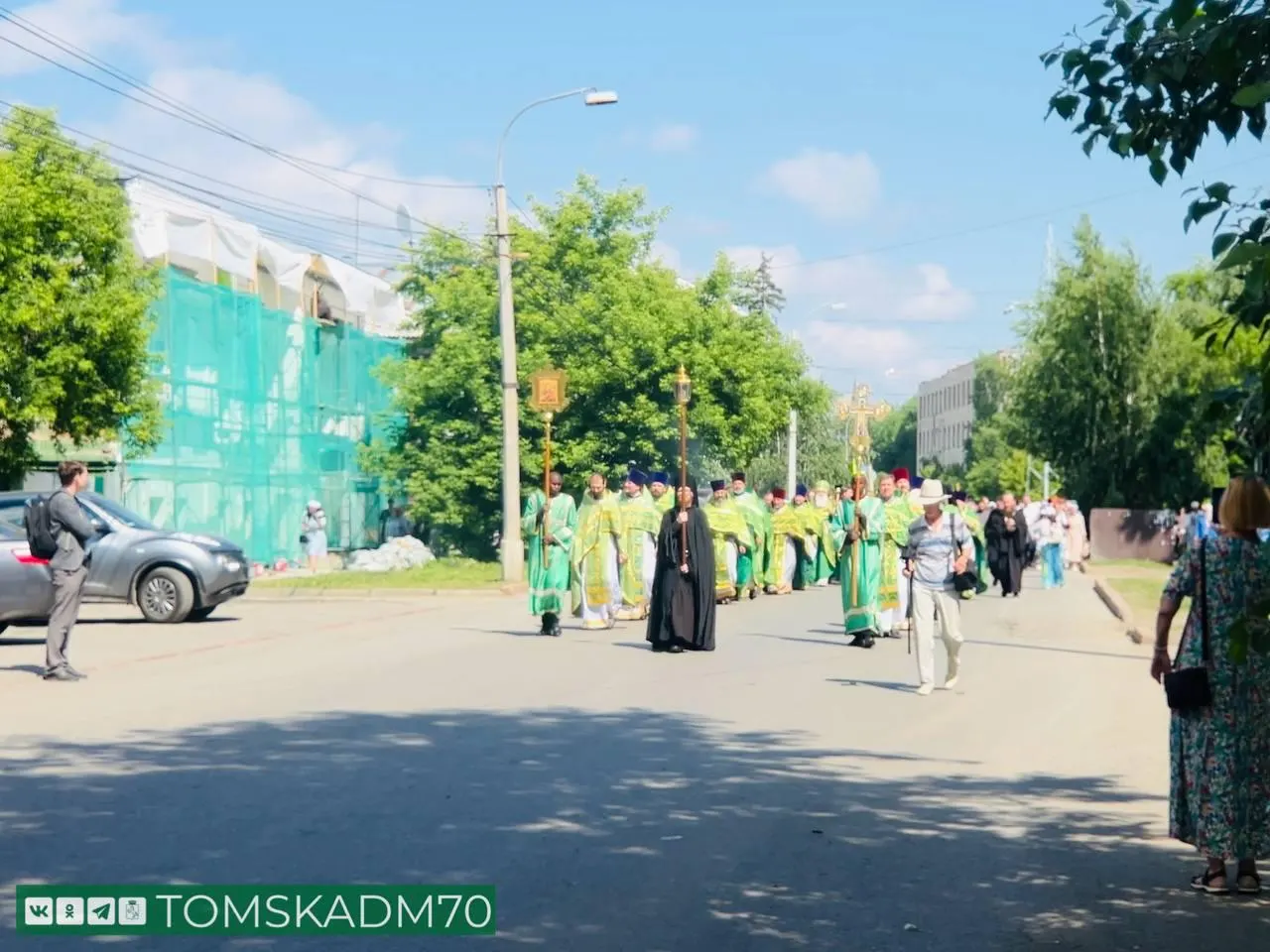Движение в центре Томска ограничат 24 мая с 11:30 до 13:00: шествие пройдёт по Набережной Ушайки и улицам города, изменят работу троллейбусов и трамваев.