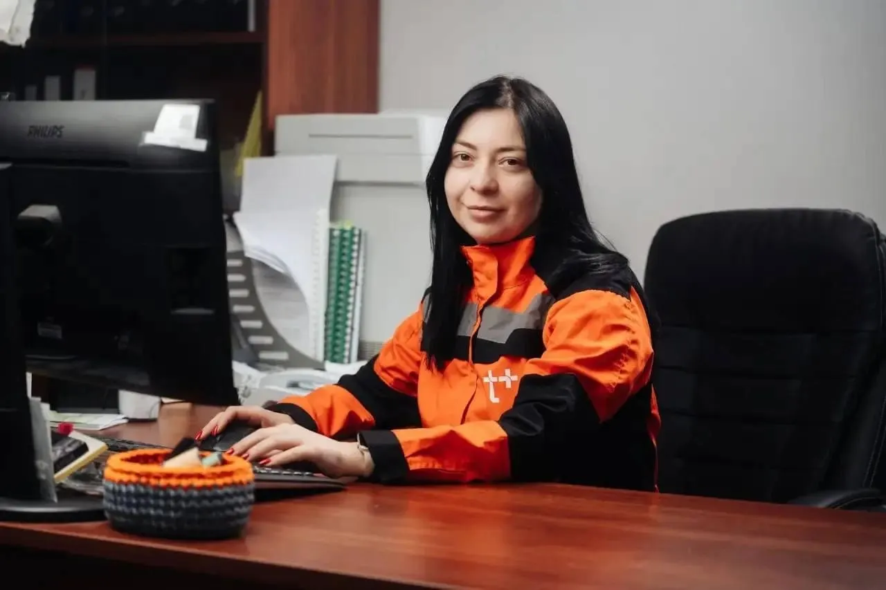 Алина Сайгичева, начальник производственно‑технического отдела Новокуйбышевской ТЭЦ‑1, реализовала более 20 энергоэффективных проектов и повысила надёжность теплоснабжения города.