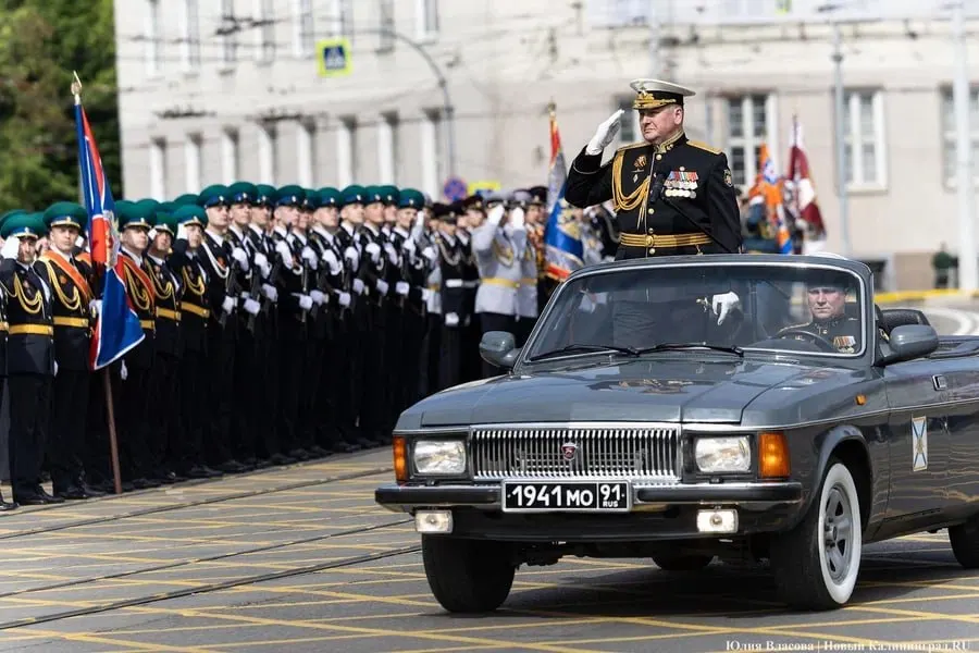 Репетиции и патриотические акции прошли 4–5 мая. 8 мая — мотопробег и дневные концерты; 9 мая — военный парад, праздничные концерты и программы в парках города.