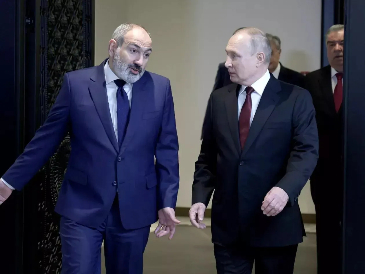 Премьер-министр Никол Пашинян заявил, что Ереван откажется от вступления в антироссийские санкции ЕС, но при этом не намерен помогать их обходить.