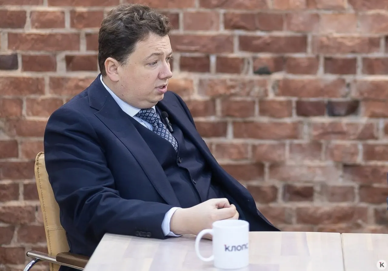 Член Совета Федерации Александр Шендерюк-Жидков заявил, что министр иностранных дел Литвы Кестутис Будрис должен быть уволен из‑за призывов к возможному нападению на Калининградскую область и связал это с риском серьёзных международных последствий.