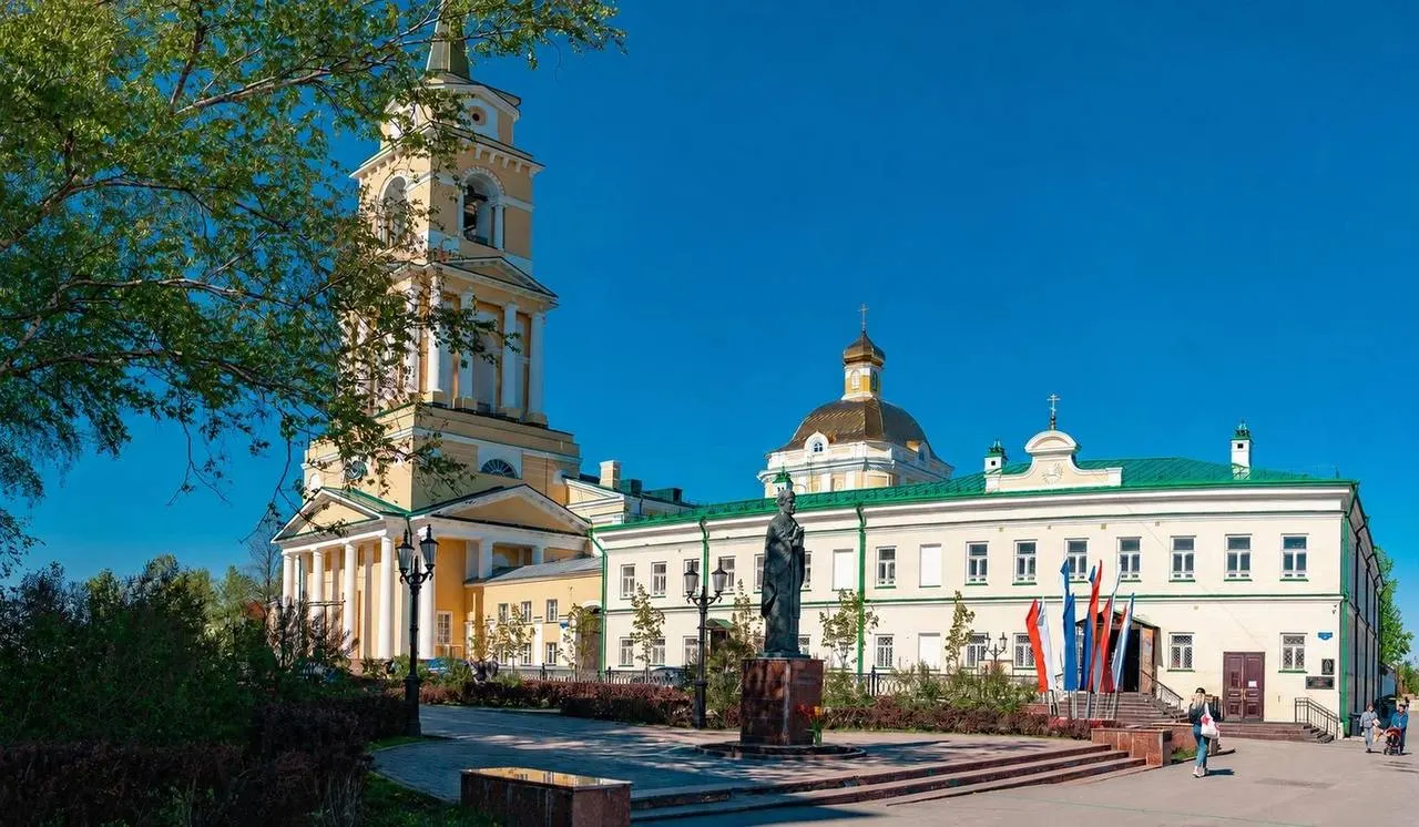 В Пермском крае создали комиссию для координации археологических работ, благоустройства и восстановления исторических объектов в районе Архиерейского квартала рядом со Спасо‑Преображенским собором.