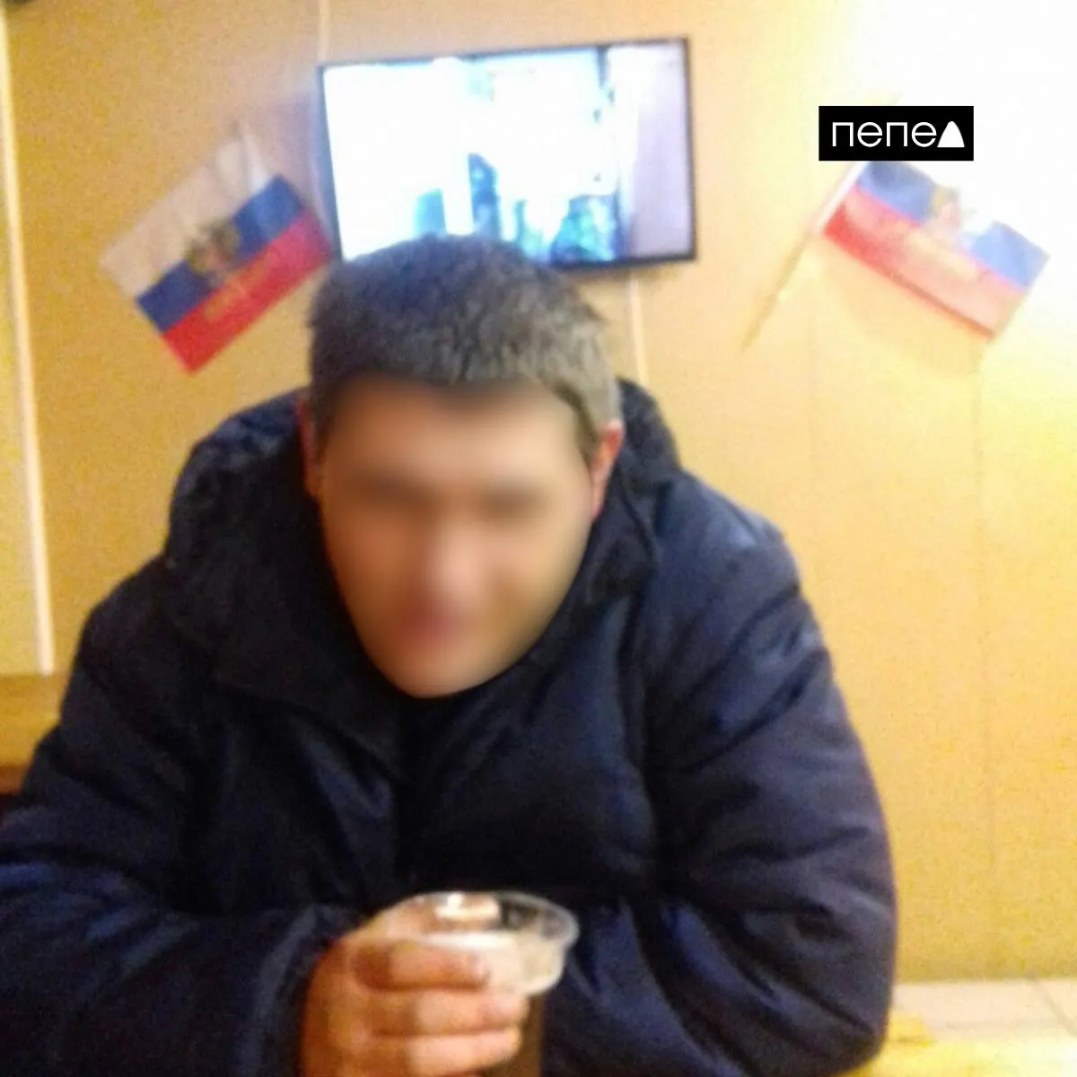 Пристенский районный суд назначил штраф в размере 1 000 рублей за каждую из 12 аудиозаписей с упоминаниями «АУЕ», размещённых на странице в социальной сети; общая сумма штрафов составила 12 000 рублей.