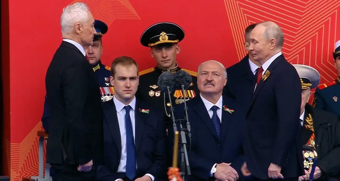 Андрей Белоусов провёл объезд парадных расчётов войск московского гарнизона и обратился к личному составу с поздравлением в честь 81-й годовщины Победы в Великой Отечественной войне.