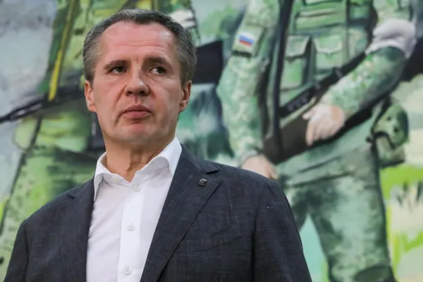 Бывший глава региона поблагодарил президента и жителей области, пожелал победы; назначен временно исполняющий обязанности Александр Шуваев, дальнейшая судьба Гладкова неизвестна.