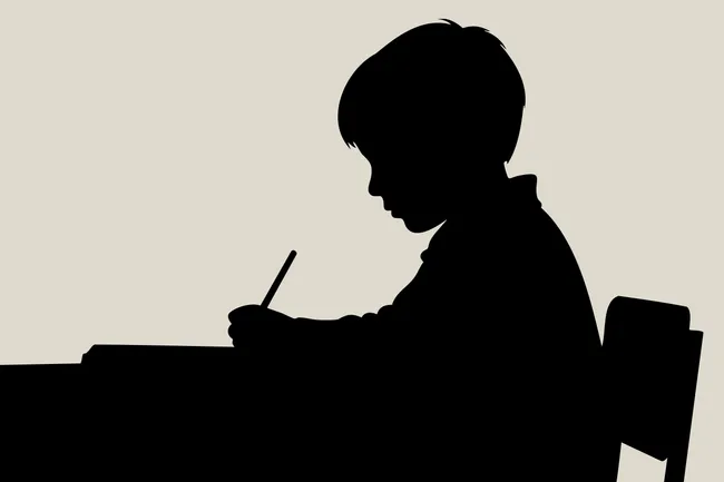 Короткая инструкция для выпускников и их родителей: как распланировать подготовку, выбрать методики повторения, снизить тревогу и что делать, если результат оказался ниже ожиданий.