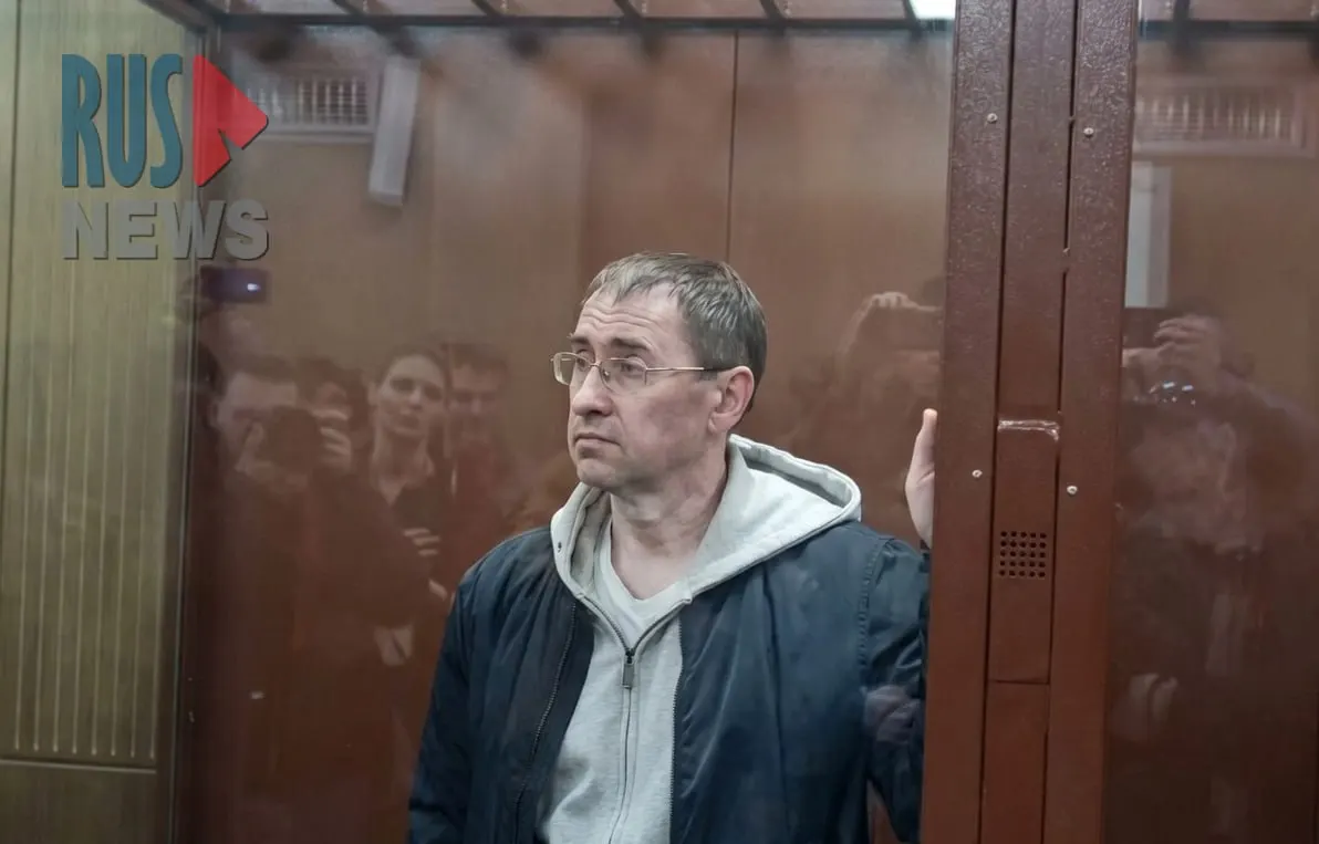 Мосгорсуд признал законным содержание под стражей по делу об якобы незаконном обращении с персональными данными; защита настаивает на отсутствии оснований для такой меры.
