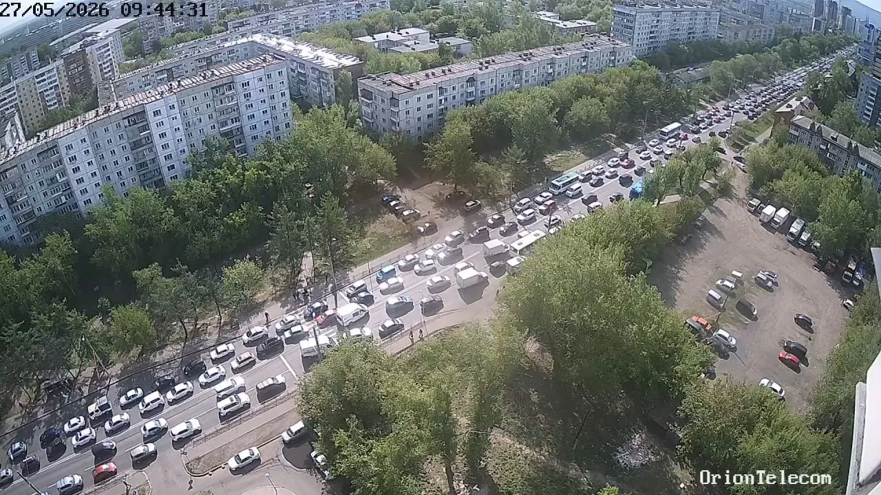 Празднование Курбан‑байрама спровоцировало серьёзные заторы у Соборной мечети; особенно плотное движение отмечают на Партизана Железняка и Краснодарской.