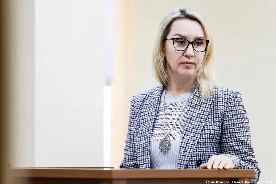 Исполнительный директор АРОКР заявила в суде, что Фонд капремонта Калининградской области утратил лидерство по объёмам работ и другим показателям — с момента ареста руководителя их результаты сократились примерно вдвое.