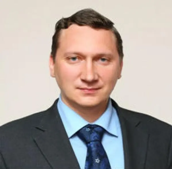 Антона Протасова назначили исполняющим обязанности министра имущественных отношений Иркутской области. Ранее он уже занимал этот пост при предыдущем губернаторе; сменил Кирилла Просвирина после отставки Марины Быргазовой, которая стала фигуранткой уголовного дела, связанного с жильём для детей‑сирот.