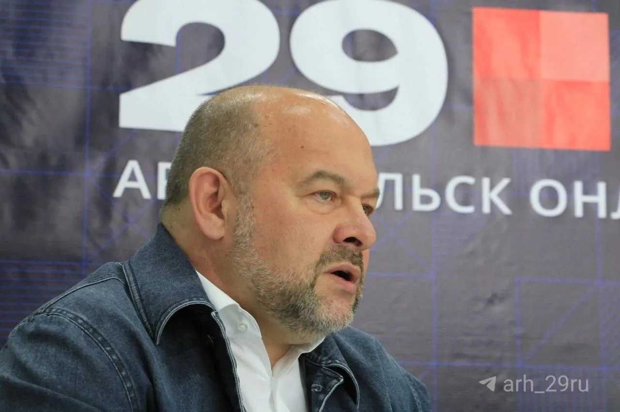 18 мая Игорь Орлов стал временным гендиректором предприятия, производящего военную технику. Он отказался от комментариев.