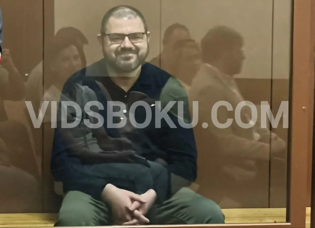 Главный редактор Константин Смирнов в суде заявил о несостоятельности обвинения по делу о вымогательстве, указав на смену версии следствия и отсутствие ключевых доказательств.