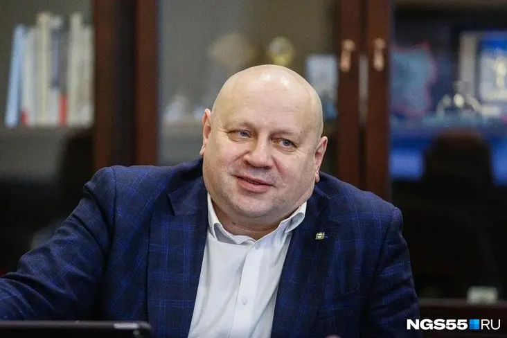 Диссертационный совет признал, что в работе Сергея Шелеста содержатся заимствования из чужих исследований — совпали выводы, рисунки и части текста. Все 11 членов совета проголосовали за лишение учёной степени.