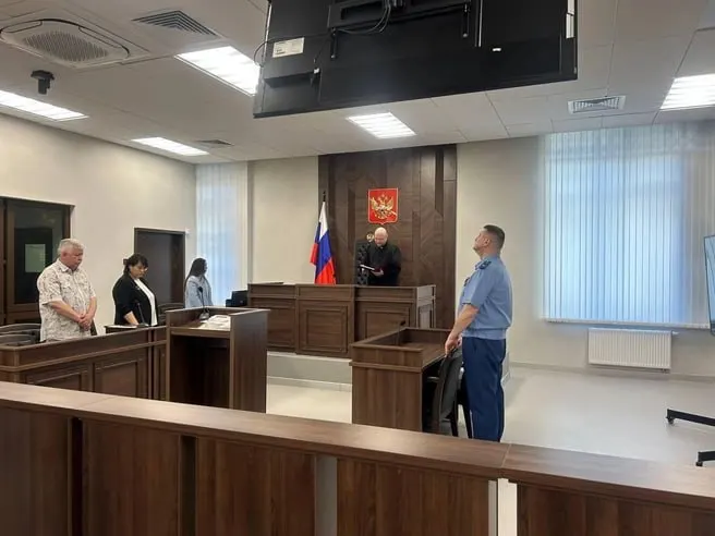 Суд признал Андрея Плотникова виновным в аварии 8 марта 2025 года: в результате столкновений погибла пожилая женщина.