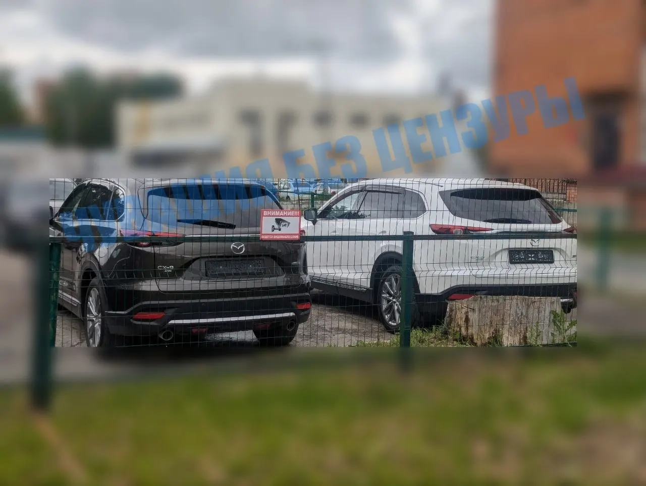 УФСБ Чувашии задержало начальника и сотрудника отдела таможенного оформления по делу о злоупотреблении полномочиями и получении взяток при декларировании автомобилей.