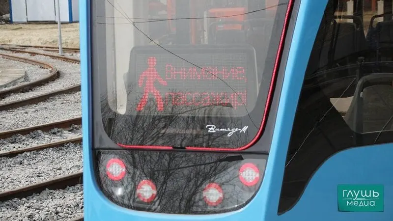 Комитет по транспорту провёл проверки на нескольких автобусных и трамвайных маршрутах: по итогам рейдов 26 мая оформлены 58 административных материалов, штраф за безбилетный проезд — 500 рублей.