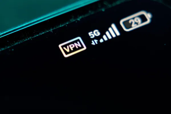 Сервисы Cloudflare Radar переставили отмечать два домена мессенджера «Макс» как «шпионское программное обеспечение». Ранее метка появилась 30 апреля; причины её последующего удаления официально не объяснены.
