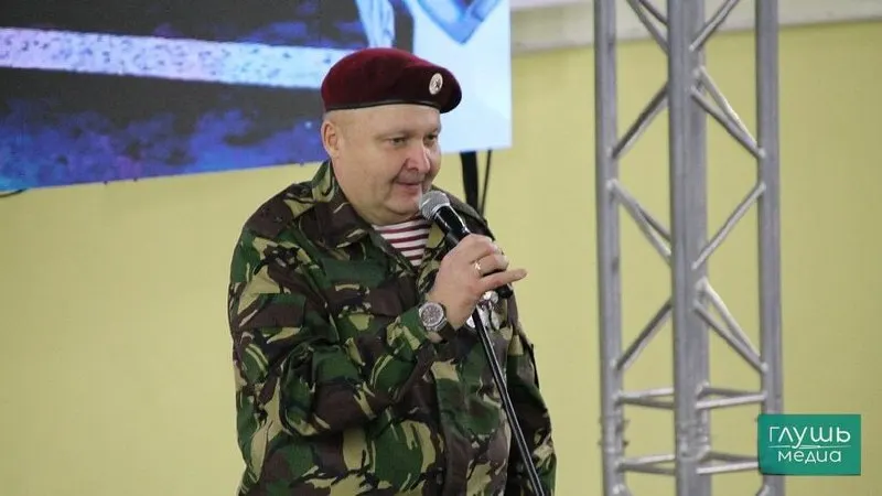 На заседании областной думы председатель саратовского отделения «Боевого братства» сообщил о росте подобных преступлений и предложил провести отдельные слушания с участием силовых структур по вопросам терроризма.