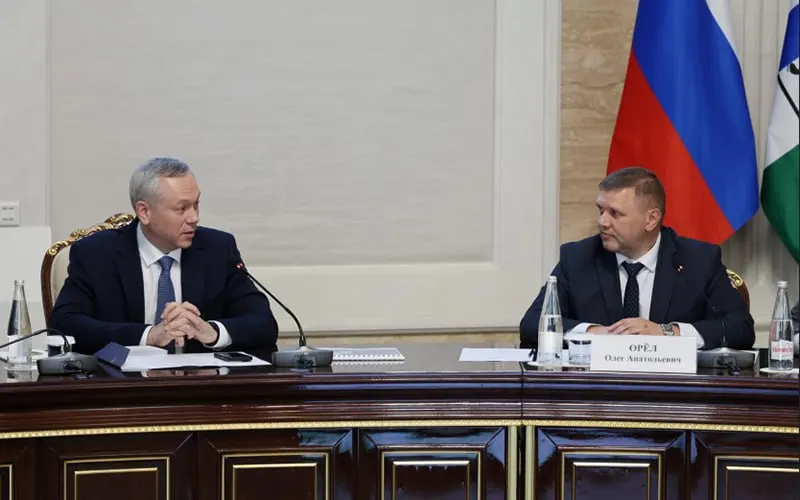 Олег Орёл назначен председателем президиума Совета муниципальных образований Новосибирской области. Ранее в Ордынском районе при введённом карантине прошёл массовый забой скота, что вызвало жалобы фермеров и опасения по поводу возможного ущерба окружающей среде.