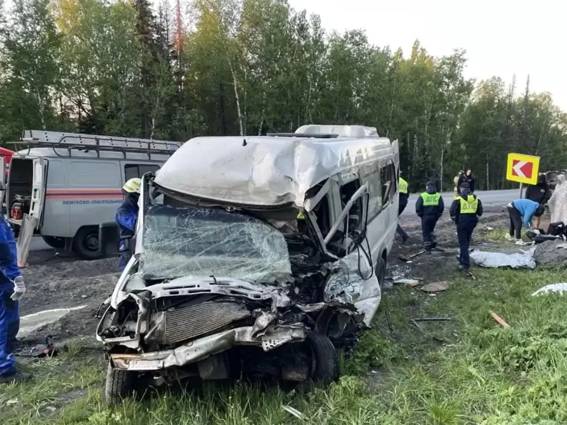 Оператор, попавший в ДТП с баскетболистами, остаётся в больнице. Старший брат сообщает о положительной динамике, но выписка откладывается; семья организовала сбор средств на восстановление.