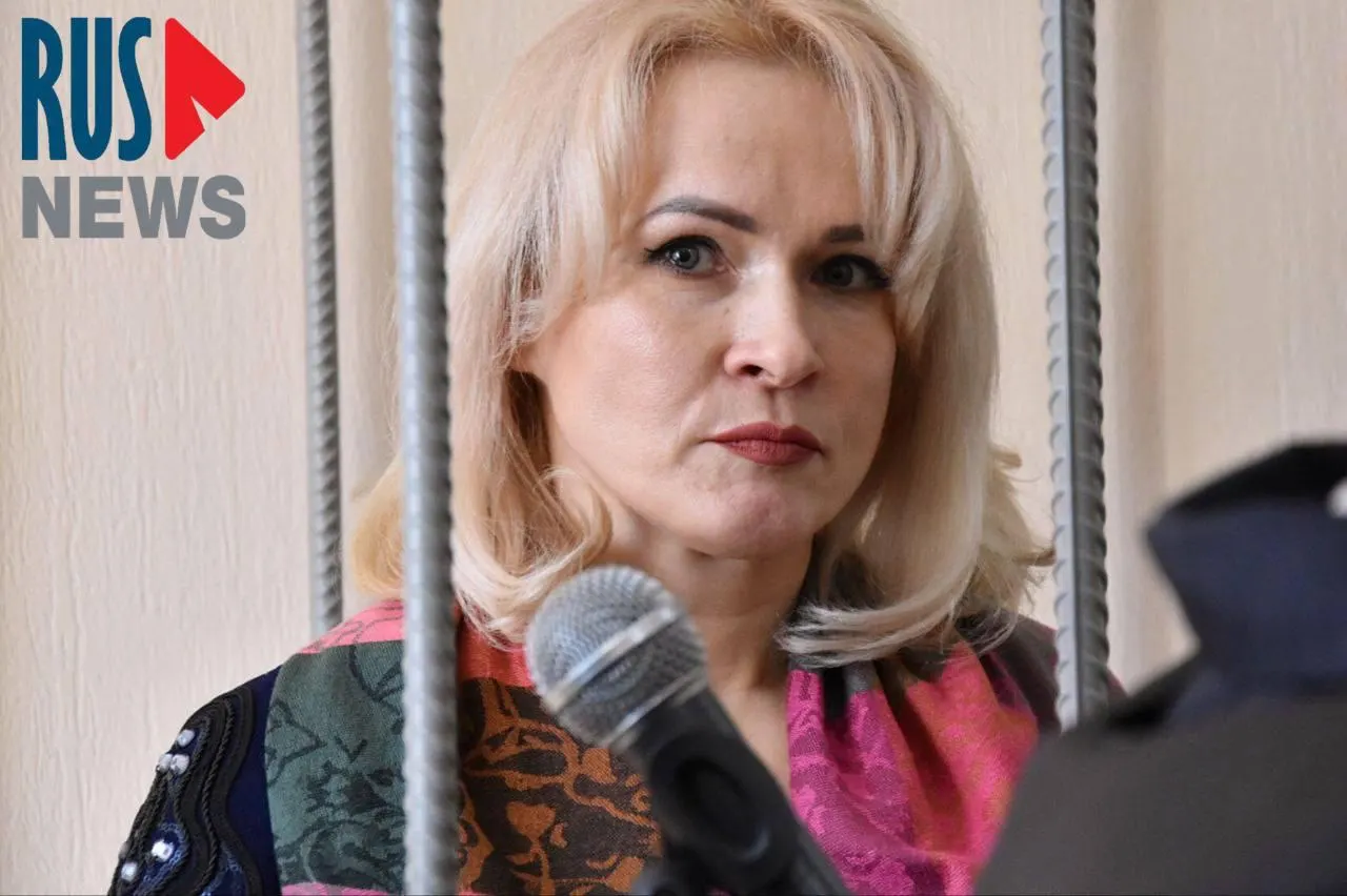 В материалах к третьему уголовному делу против журналистки Марии Пономаренко описан инцидент в колонии ИК‑9: сотрудник применил физическую силу, объяснив свои действия попыткой предотвратить суицид.
