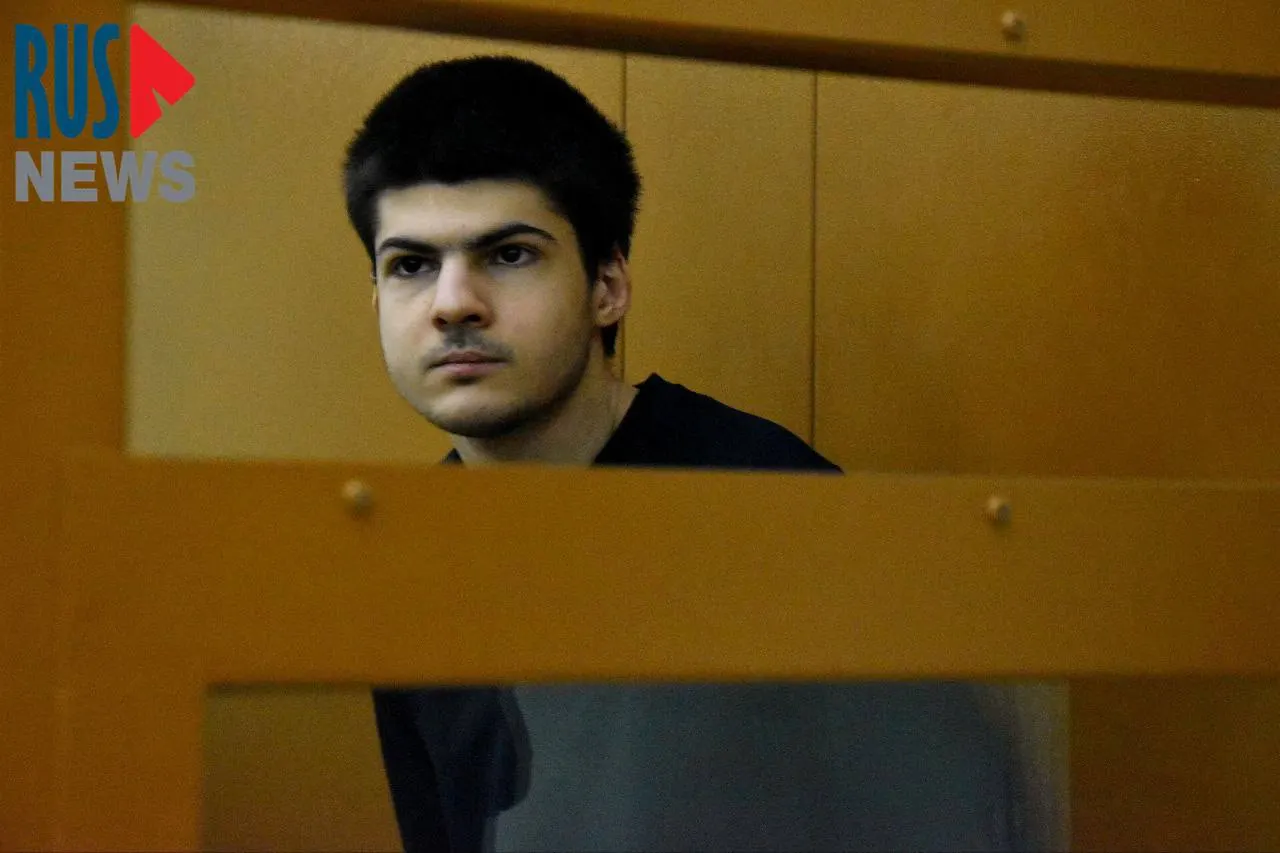 Осуждённый активист с хроническими заболеваниями — астмой, проблемами ЖКТ и неврологическими расстройствами — был доставлен в больницу после резкого ухудшения состояния, сообщили родственники и группа поддержки.