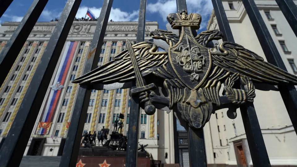 Военное ведомство хочет получать в распоряжение акции, землю и технику национализированных предприятий строительного сектора, чтобы без промежуточных этапов сразу использовать их мощности для выполнения гособоронзаказа.
