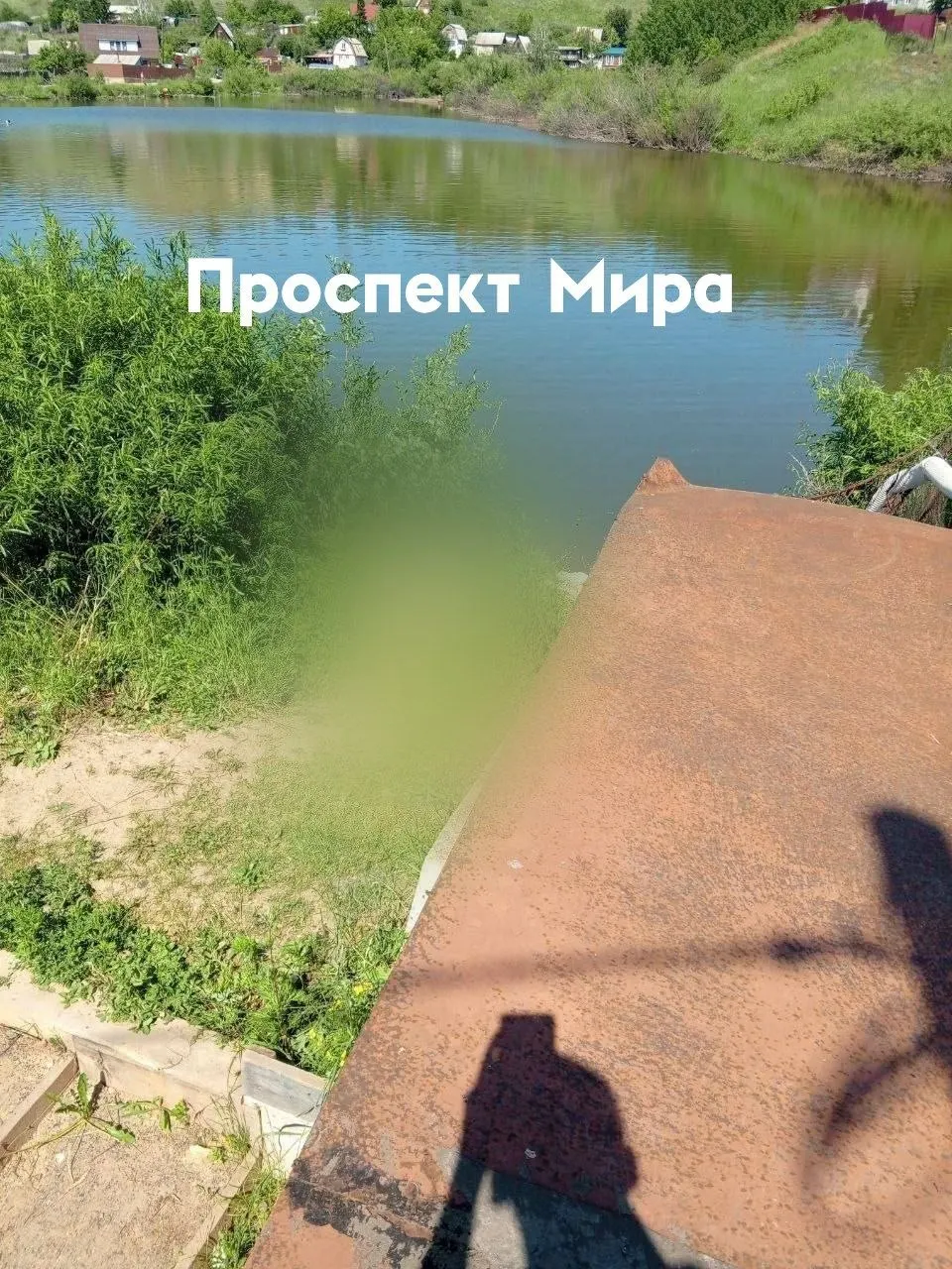Три человека погибли на водоёмах региона; в одном эпизоде 13-летнюю девочку спасли авиапожарные.