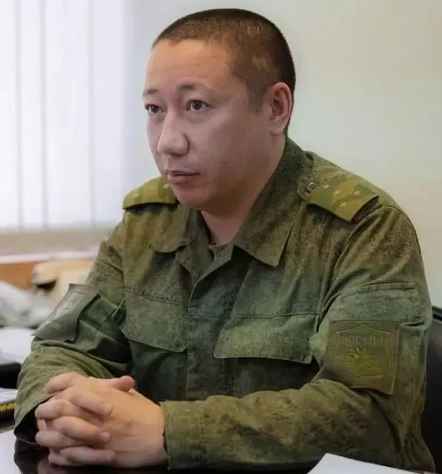 Экс-военком Якутска Евгений Крупенков признан виновным в мошенничестве с использованием служебного положения. Суд проходил в закрытом режиме; это уже третий за время войны уголовный процесс в республике, связанный с руководителями военкоматов.