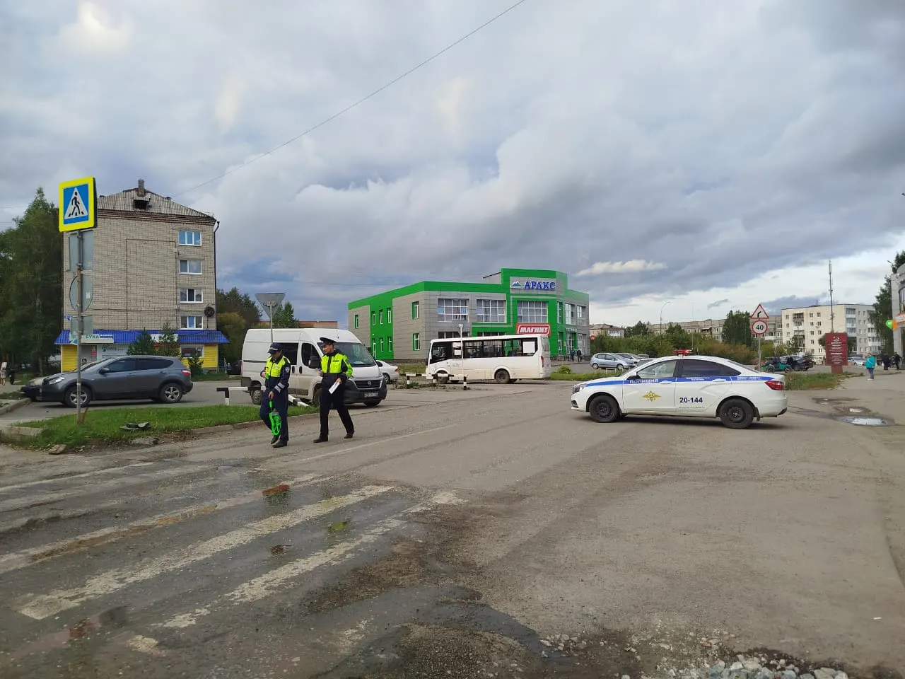Суд признал 66‑летнего водителя виновным в нарушении ПДД: ему назначили год принудительных работ и лишили прав на два года.