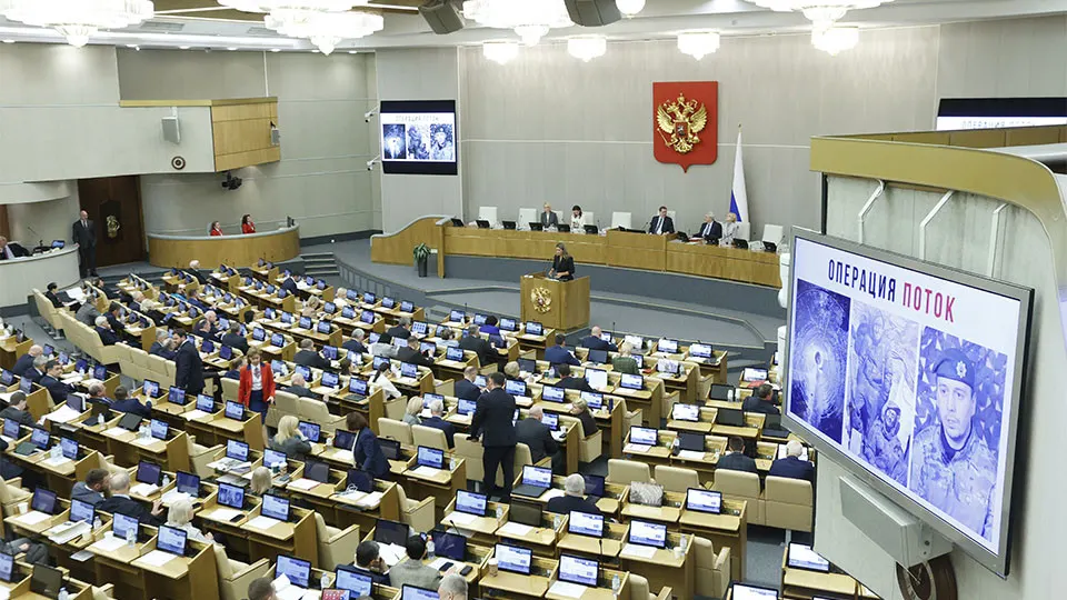 Решение Apple удалить ряд приложений холдинга стало поводом для призывов в Госдуме быстрее формировать национальную интернет‑инфраструктуру и наращивать альтернативные сервисы.