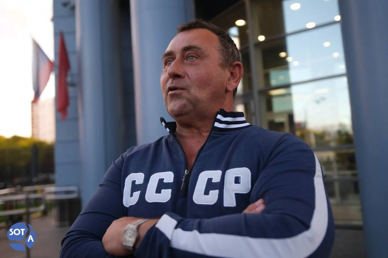 Блогера пригласили в УВД по Южному округу Москвы: беседа с представителями Центра по противодействию экстремизму прошла в корректной форме, по итогам составлен протокол.