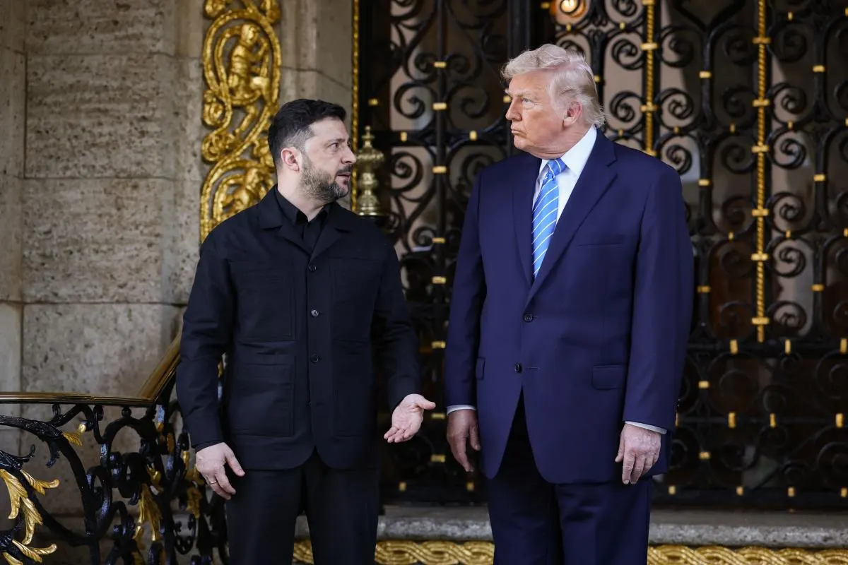 Обозреватель отмечает, что позиция Дональда Трампа по Украине изменилась: он признаёт, что у Киева есть шансы, но по‑прежнему не готов считать Владимира Зеленского победителем.