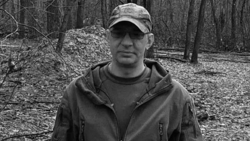 Районная администрация сообщила о гибели Андрея Макаревича; прощание и гражданская панихида назначены на 8 июня в Марксе.