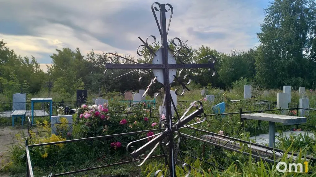 Новое Западное кладбище в Кировском округе планировали сдать в III квартале 2026 года, но основную часть финансирования предлагают перенести на 2027 год — из 80 млн рублей на следующий год хотят направить 78 млн.