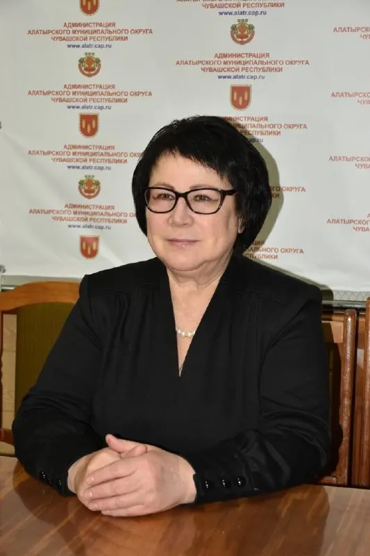 Алатырский районный суд рассмотрит дело против главы муниципалитета Нины Шпилевой по статье о злоупотреблении полномочиями: её обвиняют в махинациях при предоставлении жилья детям‑сиротам.