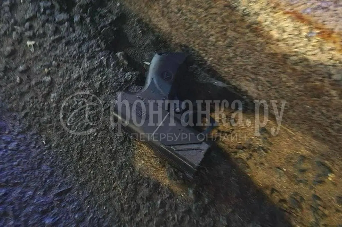 Ночной конфликт между приезжими и местными перерос в драку: один из участников применил сигнальный пистолет. Росгвардия доставила всех участников в отдел полиции.