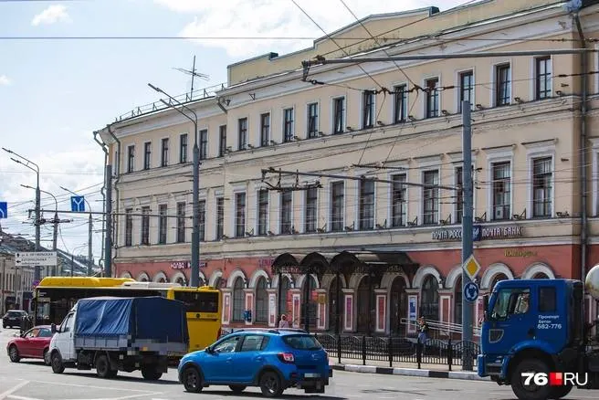 Областная служба охраны объектов культурного наследия обратилась в арбитраж с требованием изъять у частной компании историческое здание на Комсомольской, 22 и земельный участок под ним.