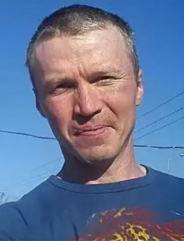 Мотовилихинский районный суд Перми изменил меру наказания Руслану Гизатуллину. Подробности новой санкции не раскрываются; по делу ранее осудили десятки участников протестов, некоторых из них в этом году освободили.