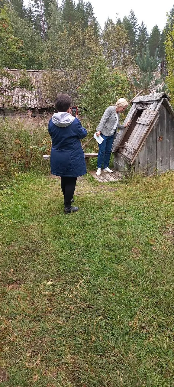 В ряде населённых пунктов Карелии более двух недель нет регулярного водоснабжения, в некоторых — серьёзные перебои со связью. Люди жалуются на угрозу эпидемий и на отсутствие базовой инфраструктуры.