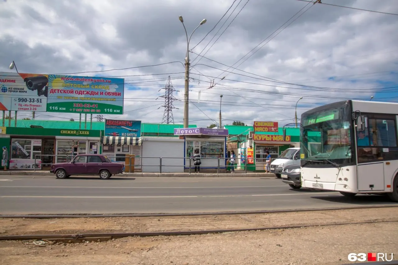 Транспортно‑пересадочный узел «Пятилетка» обсуждают с 2019 года, но строительства так и не началось: финансирование снято с Минтранса, работы переданы Минстрою.