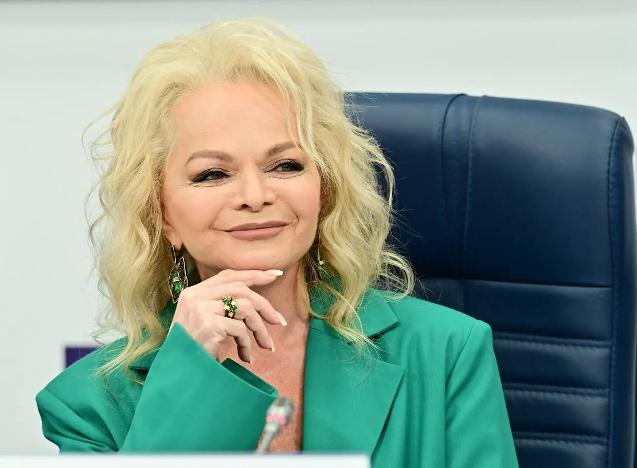 Народная артистка подала иск к жителю Тольятти и его сообщникам — им ранее дали сроки за хищение имущества; общий ущерб оценивался в 317,6 млн рублей.
