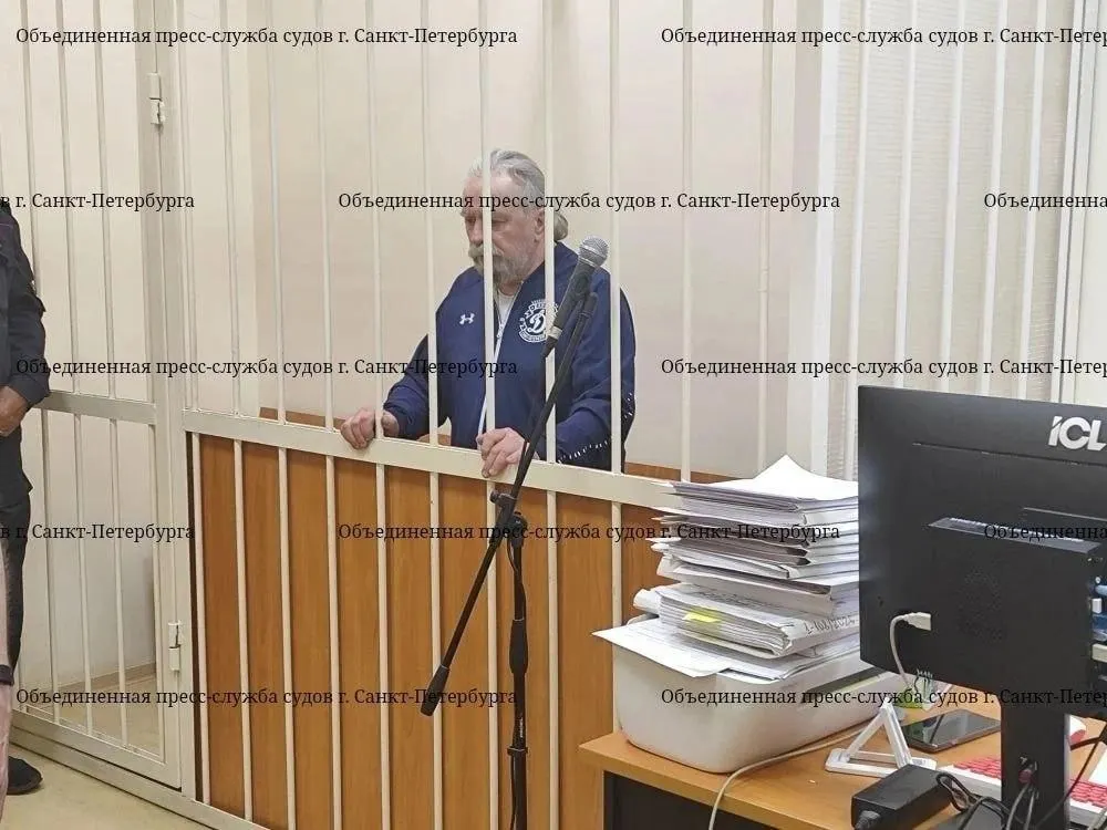 Учредителю предъявили обвинение в оказании небезопасных услуг, повлёкших гибель четырёх человек; суд поместил его под домашний арест до 8 августа.