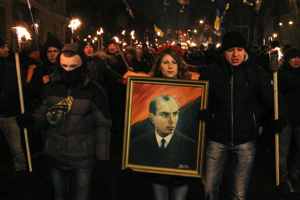 Краткий разбор истории украинского национализма, его ключевых фигур и движений, реального влияния на политику и способов, которыми тема используется в пропагандистских нарративах.